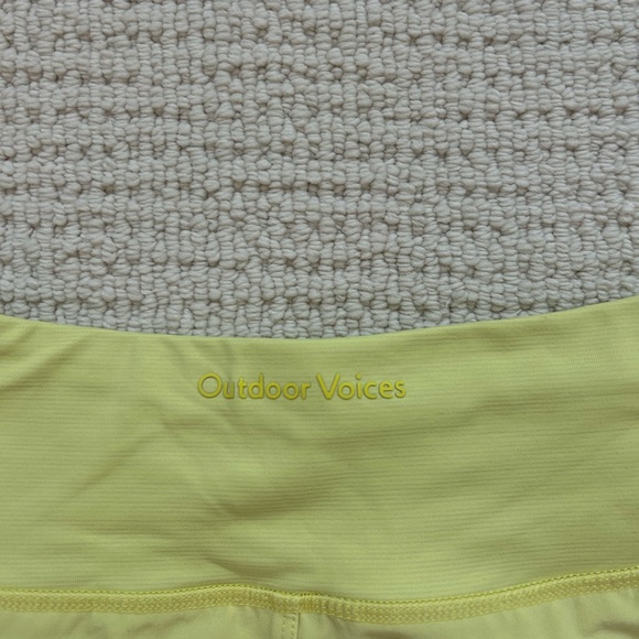 Yellow Outdoor Voices Hudson Short 4” Inseam - Picture 3 of 5